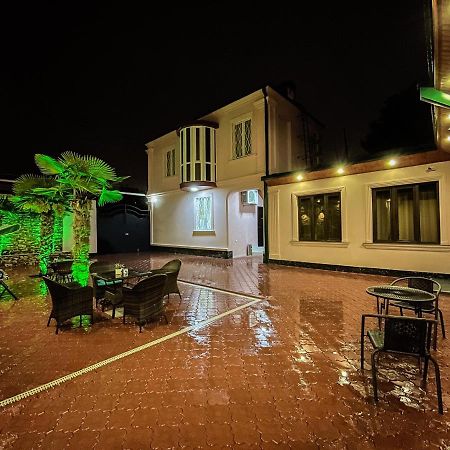 Nice Apartments Tbilisi ภายนอก รูปภาพ