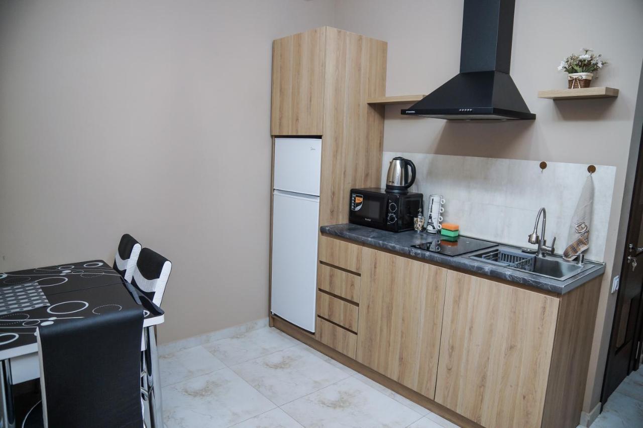 Nice Apartments Tbilisi ภายนอก รูปภาพ
