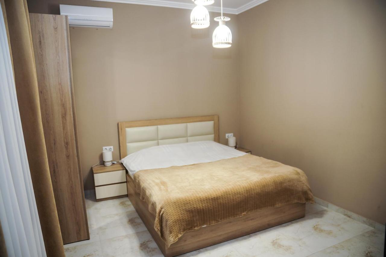 Nice Apartments Tbilisi ภายนอก รูปภาพ