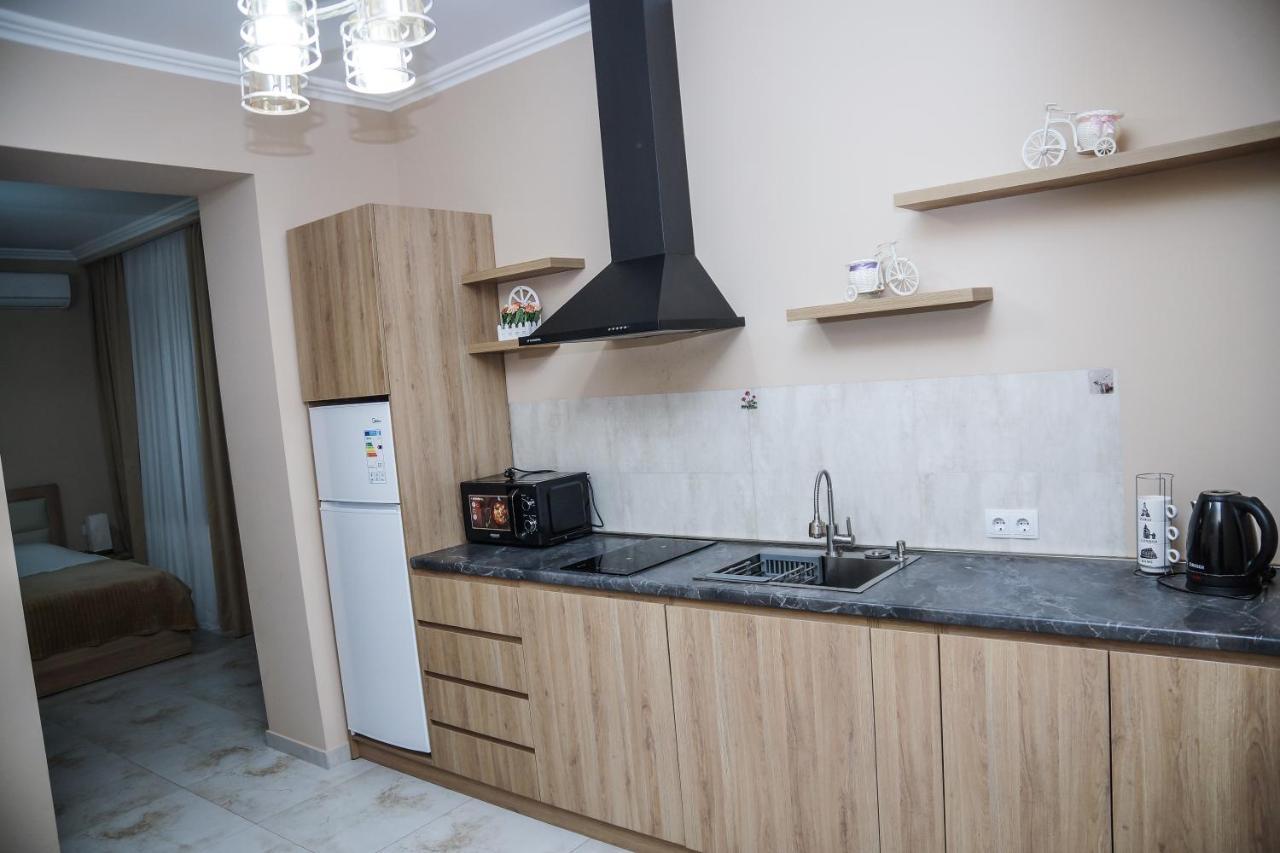 Nice Apartments Tbilisi ภายนอก รูปภาพ
