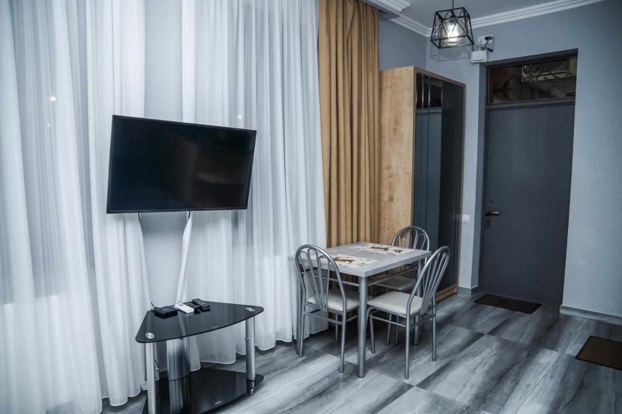 Nice Apartments Tbilisi ภายนอก รูปภาพ